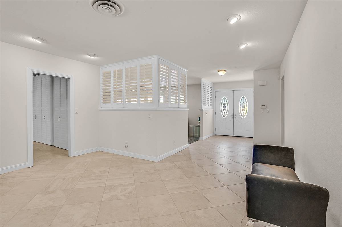 The home has been updated. (Nartey Wilner Group)