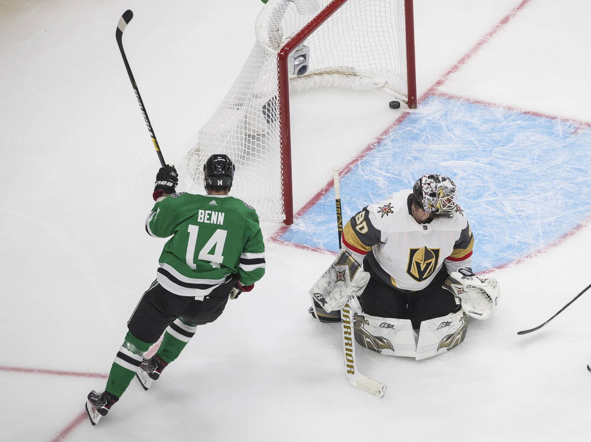 Dallas Stars' Jamie Benn (14) scores on Vegas Golden Knights goalie Robin Lehner (90) during th ...