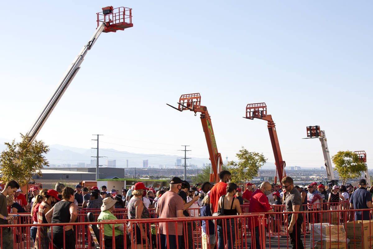 https://www.reviewjournal.com/wp-content/uploads/2020/09/14207238_web1_TRUMP-RALLY-091320_es_007.jpg?crop=1 https://www.reviewjournal.com/wp-content/uploads/2020/09/14207238_web1_TRUMP-RALLY-091320_es_007.jpg?crop=1
