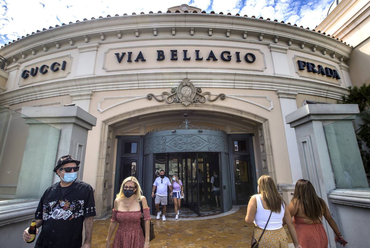 A Bellagio entrance flows with visitors during Labor Day weekend on Saturday, Sept. 5, 2020, in ...