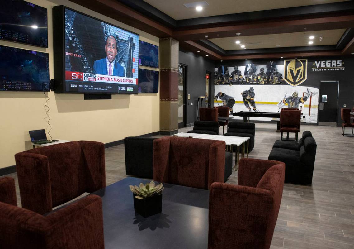Becca's sports bar and lounge at the Tuscan Highlands apartment complex under construction near ...
