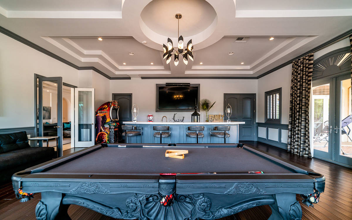 The game room. (Luxurious Real Estate)