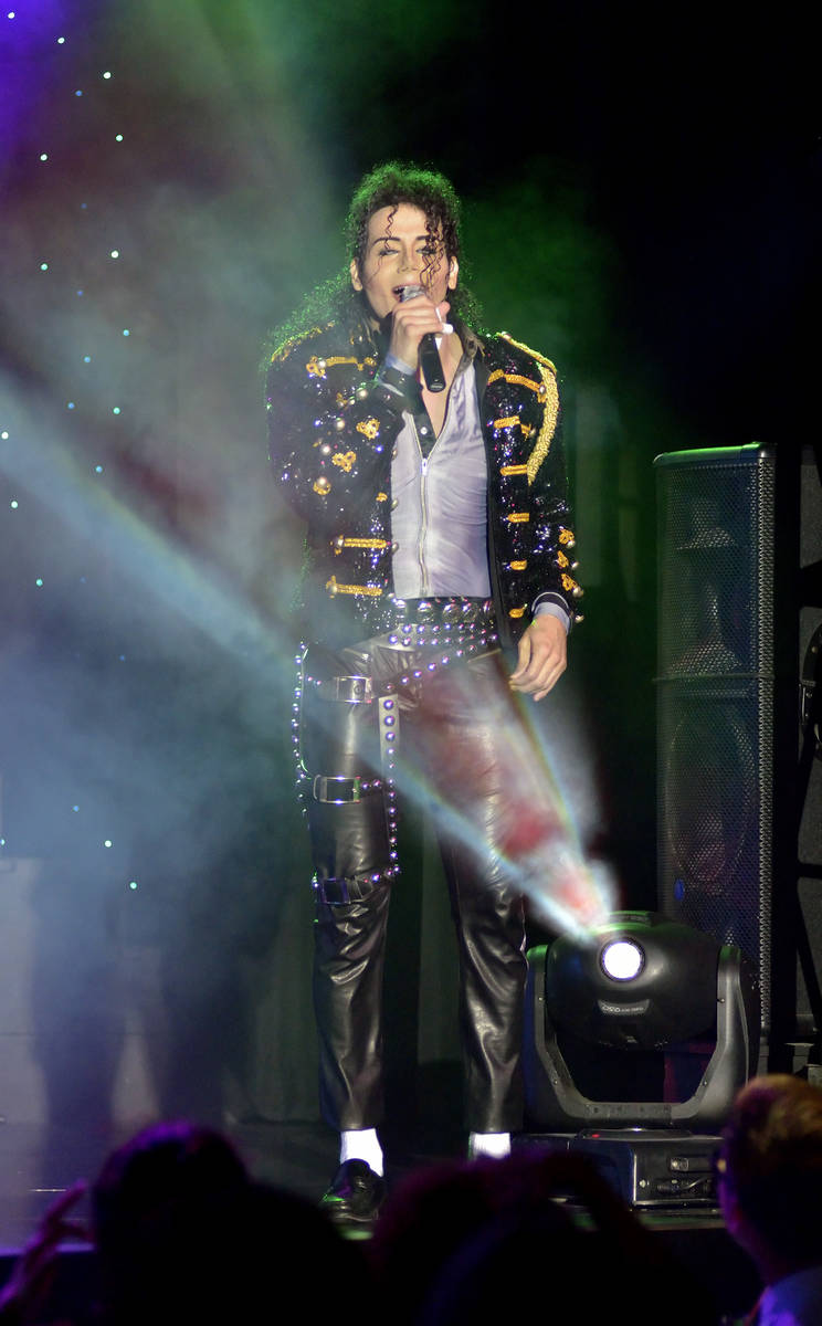 MJ Live Glove - Michael Jackson Tribute Show, The Tropicana