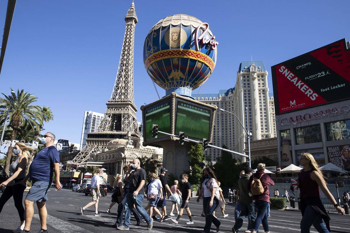 Paris Las Vegas, Hoops On The Strip