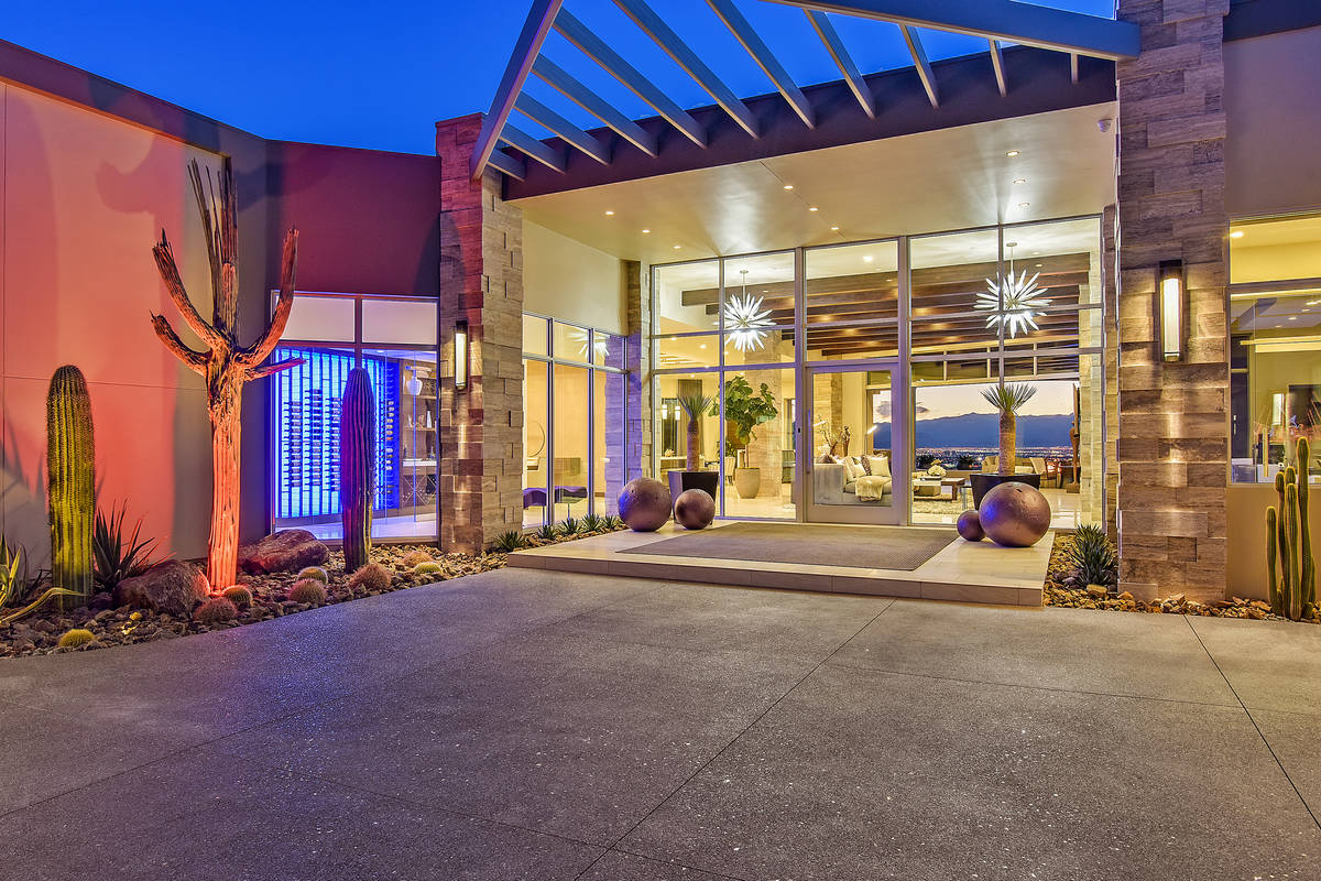 Las Vegas-based Sun West Custom Homes built the home in 2017. (Huntington and Ellis)