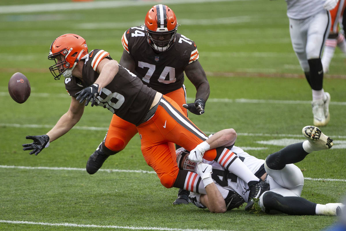 Cleveland Browns tight end Harrison Bryant (88) fumbles the