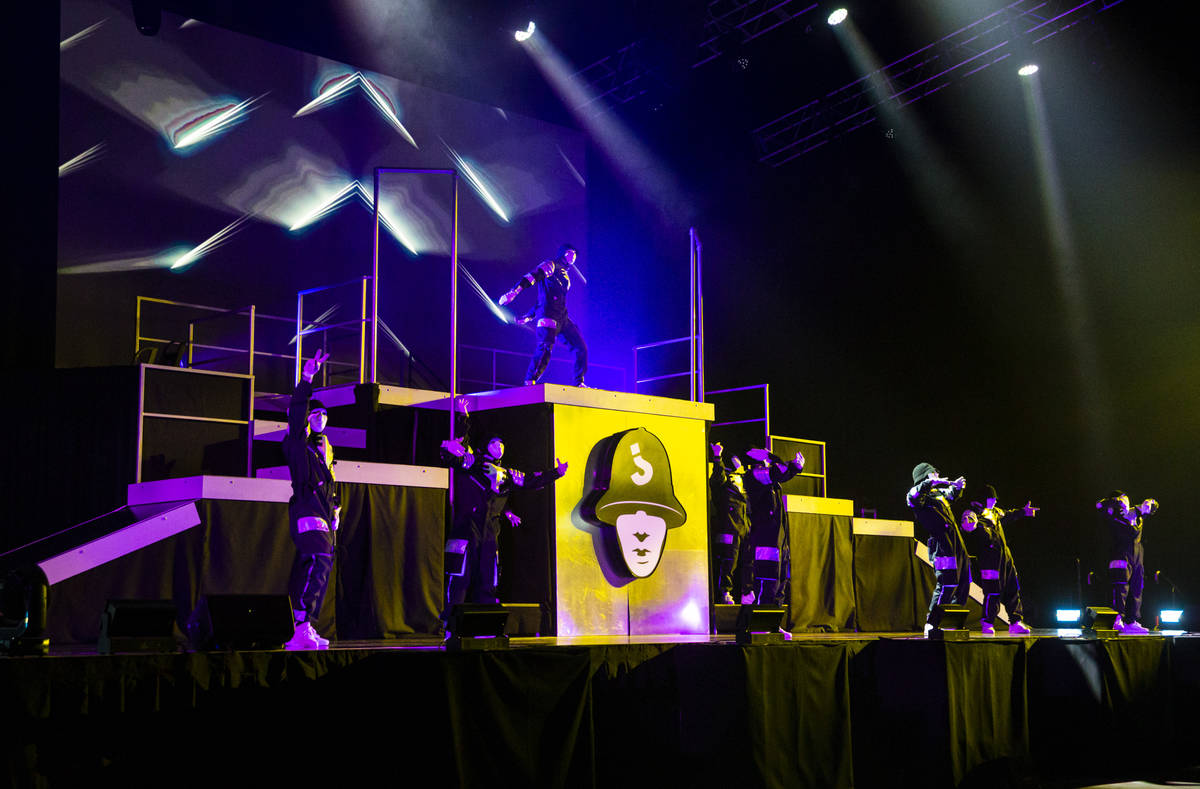Jabawockeez Show Why They Ve Lasted 10 Years Las Vegas Review Journal
