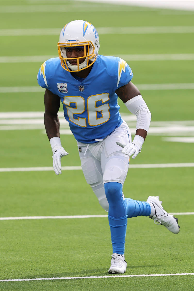 Los Angeles Chargers cornerback Casey Hayward (26) defends during an NFL football game against ...