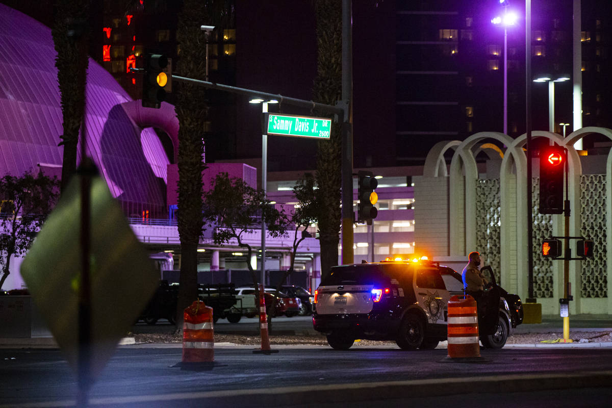 Las Vegas police respond to the scene at Circus Circus where multiple people were shot in Las V ...