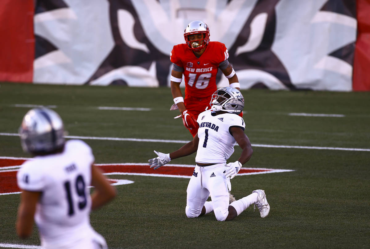 UNR Wolf Pack wide receiver Melquan Stovall (1) reacts after a pass was broken up by New Mexico ...