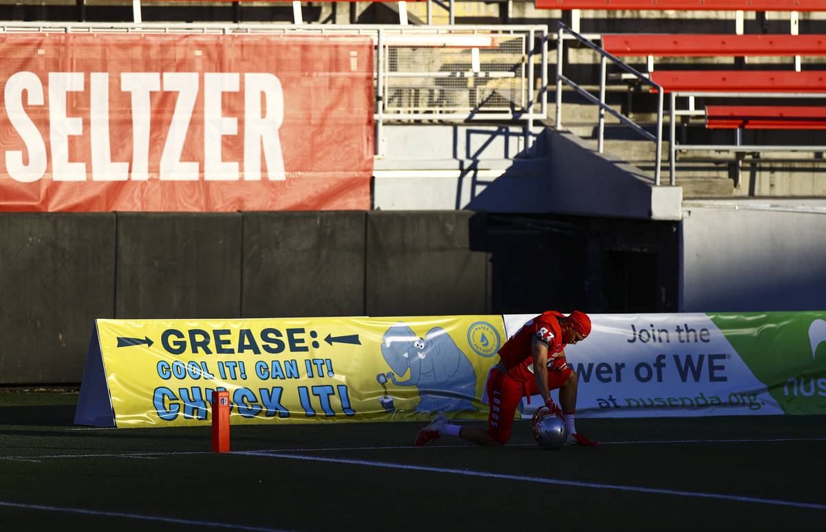 New Mexico Lobos wide receiver Blake Wells (83) stops to pray on the field at Sam Boyd Stadium ...