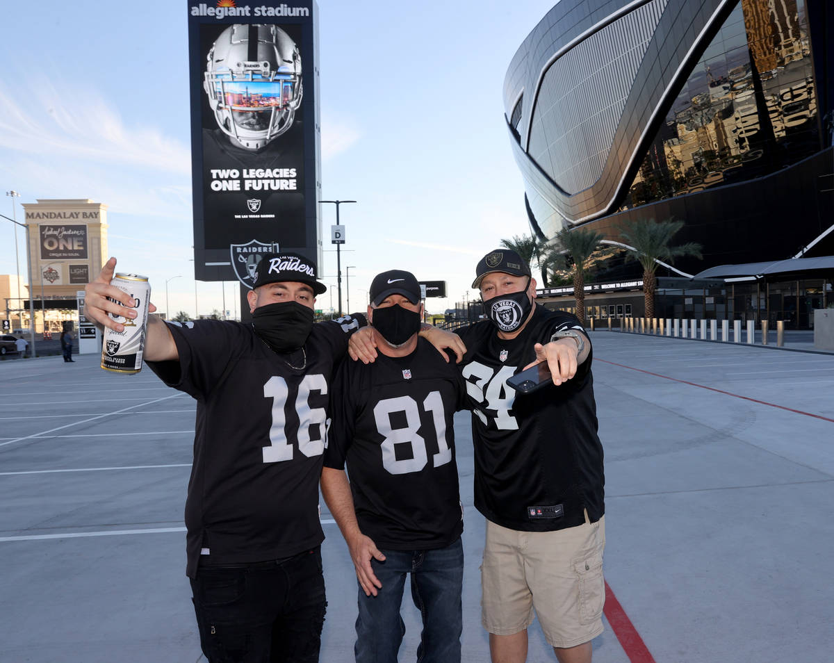 Justin Perez, from left, Rick Leopard and Will Perez, all of San Jose, gather before the Las Ve ...