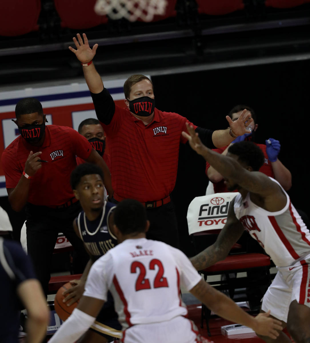 UNLV Rebels head coach T. J. Otzelberger reacts after a play against Montana State Bobcats duri ...