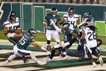Philadelphia Eagles' Richard Rodgers (85) makes a one handed catch for a 33 yard touchdown on a ...