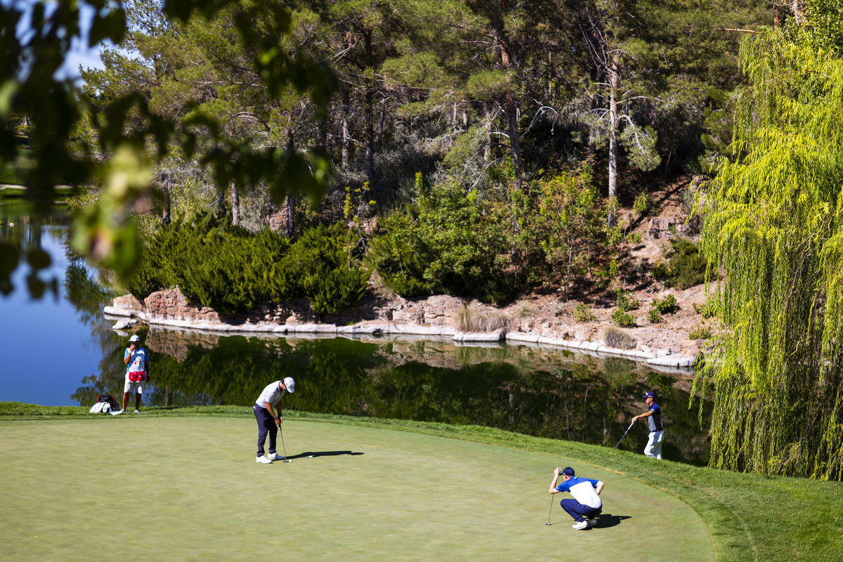 COVID can’t keep fans away from golf | Las Vegas Review-Journal