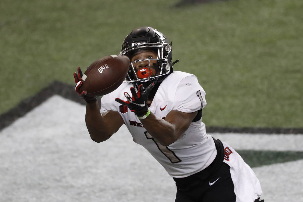 UNLV wide receiver Kyle Williams pulls in a touchdown pass during the first half of the team's ...