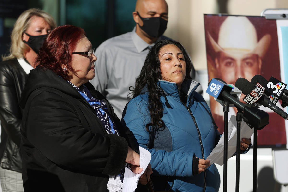 Juana Araiza, left, with her daughter Wendy, join in a news conference on the homicide investig ...