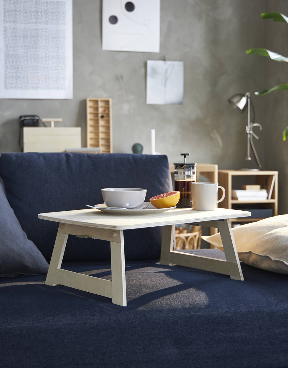 Breakfast in bed? Use the Ravaror tray to transport food, then unfold the legs to use as a smal ...