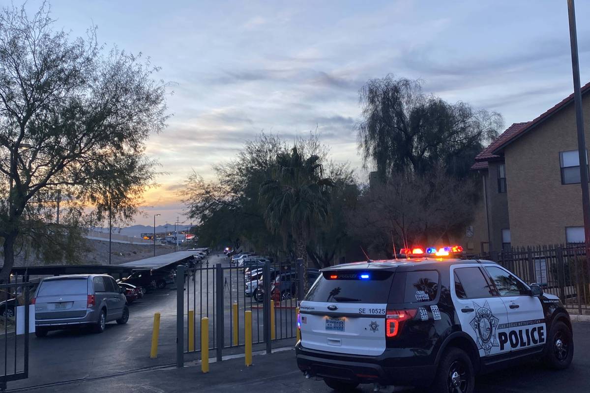 Las Vegas police investigate a shooting in the 5400 block of Mountain Vista Street on Thursday, ...