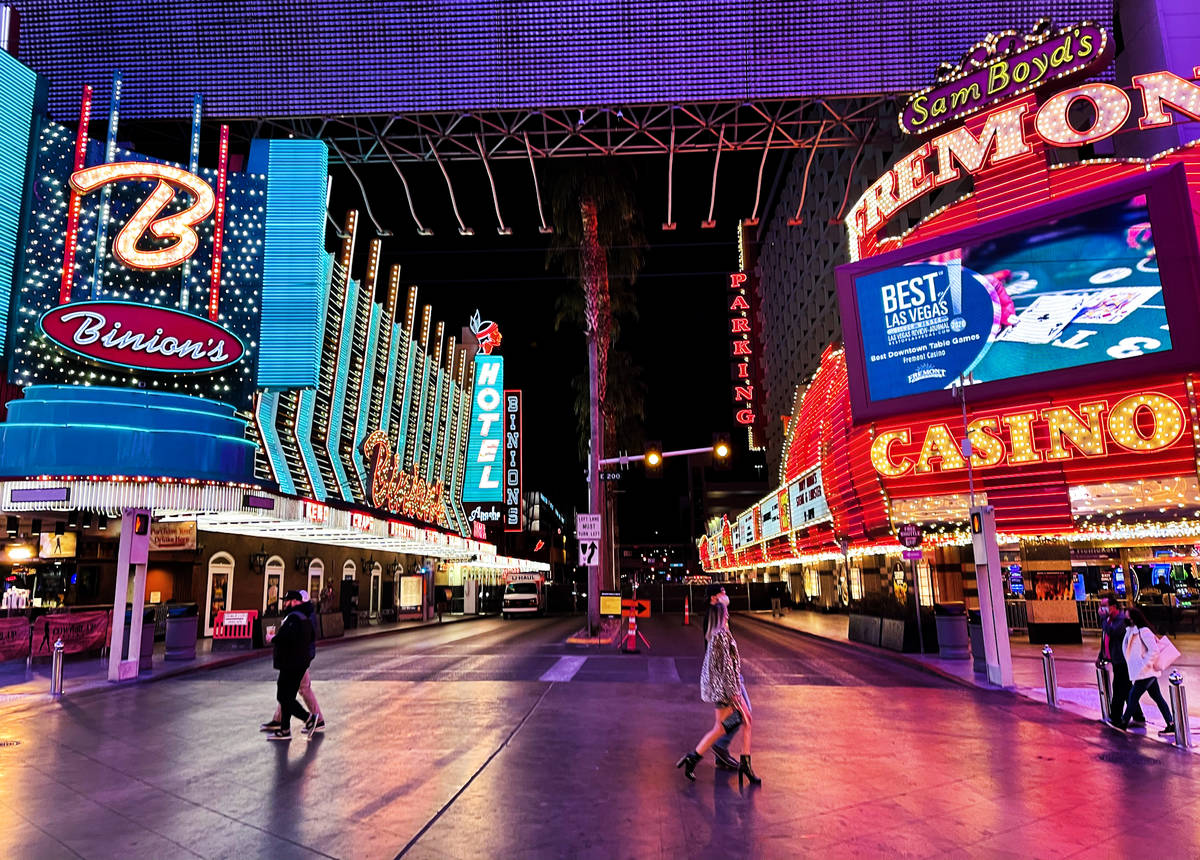 4K HDR) Fremont Street Las Vegas New Year's Eve 2023 - Las Vegas