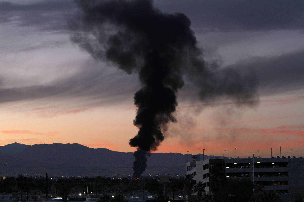Fire sends black smoke through Las Vegas sky Las Vegas ReviewJournal