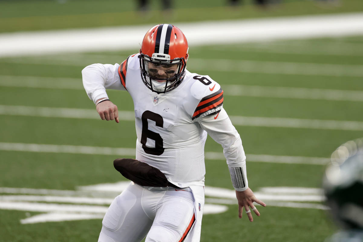 Cleveland Browns quarterback Baker Mayfield (6) reacts to a touchdown during an NFL football ga ...