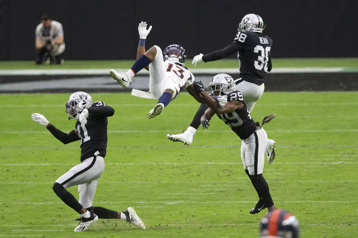 nfl betting line week 17
