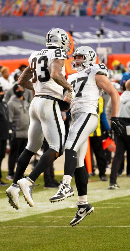 Raiders tight end Darren Waller (83) celebrates after scoring a touchdown in the second quarter ...