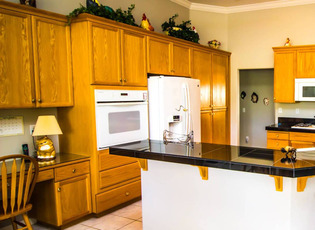 Crown Molding Will Need Replacing With New Las Vegas Review Journal