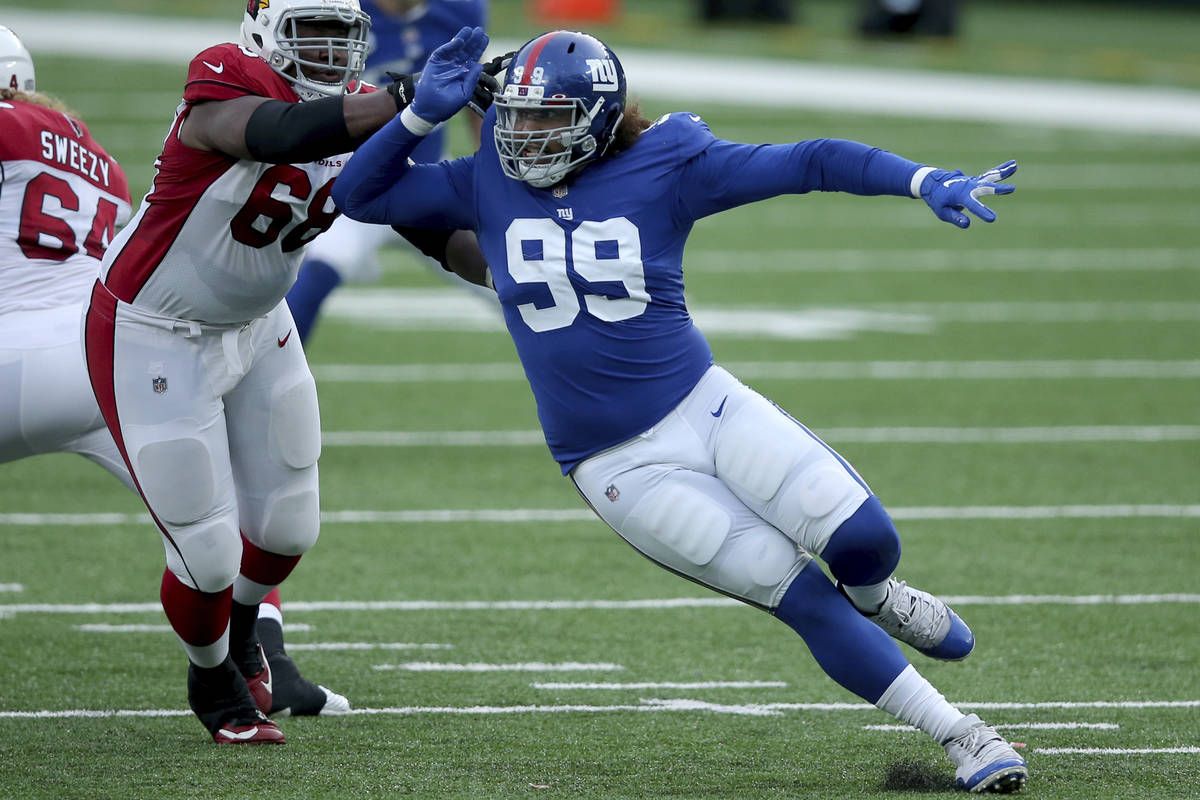New York Giants defensive end Leonard Williams (99) in action against Arizona Cardinals offensi ...
