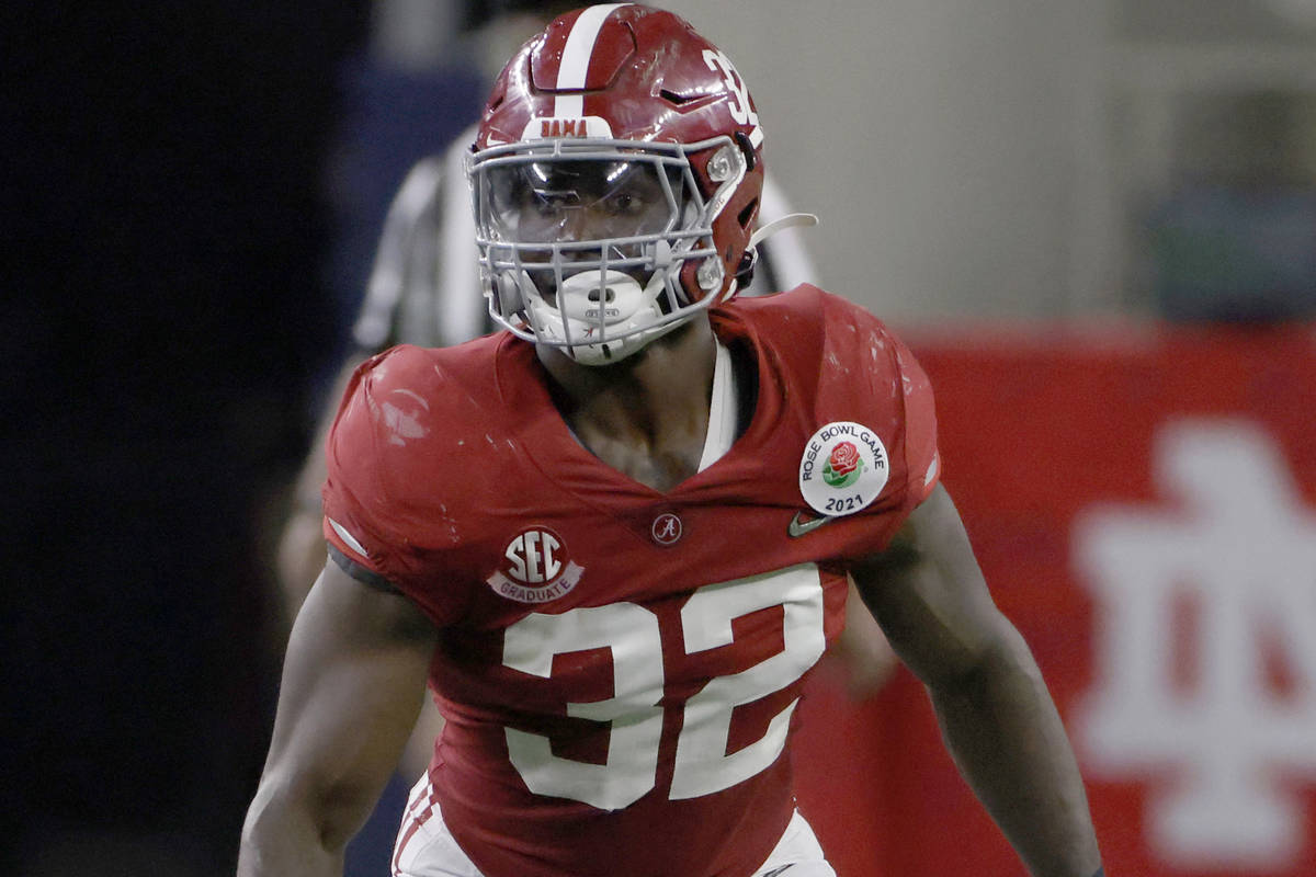 Alabama linebacker Dylan Moses (32) plays against Notre Dame during the Rose Bowl NCAA college ...