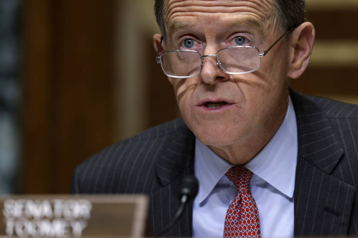 Sen. Pat Toomey, R-Pa., speaks during a Congressional Oversight Commission hearing on Capitol H ...