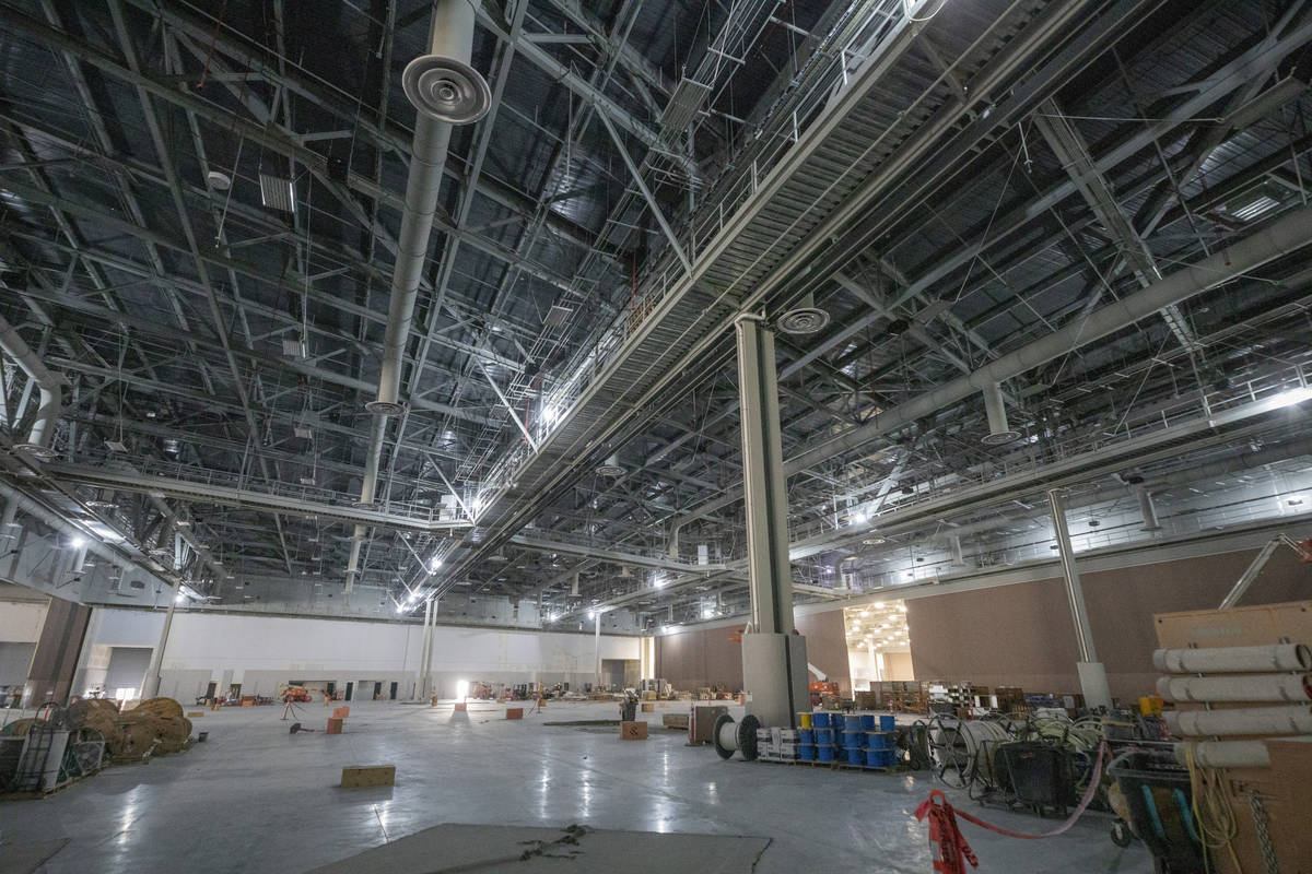 The new expansion of the Las Vegas Convention Center West HallÕs trade show floor is seen ...