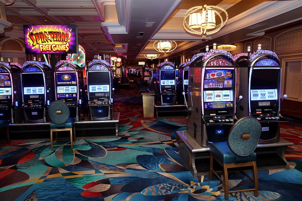 Slot