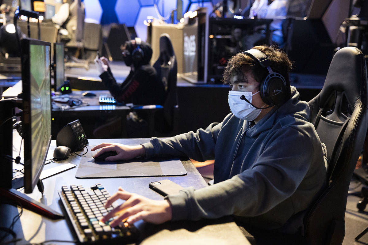 Jacob Freeman, 13, of Henderson, plays during the Fortnite tournament "Friday Night Frags& ...