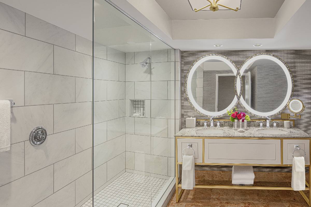 A renovated bathroom at Bellagio. (Courtesy, MGM Resorts International)