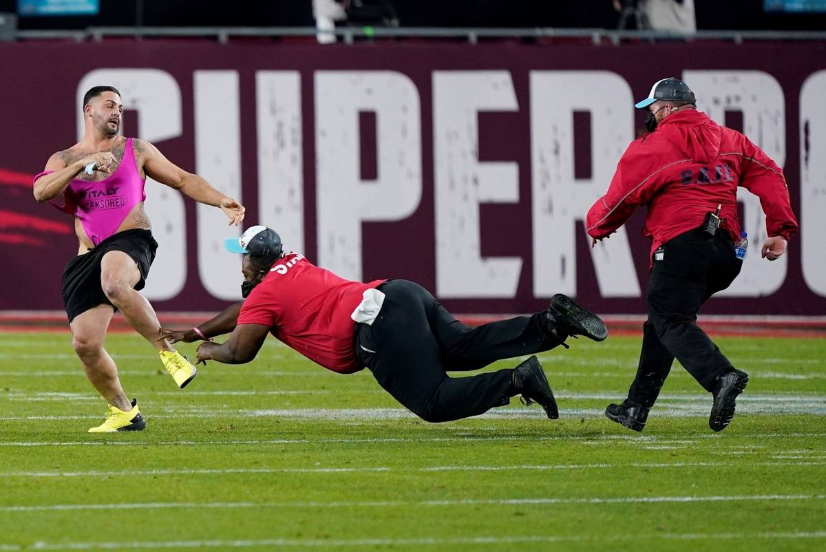 Super Bowl ticket scams: Security tips for football fans