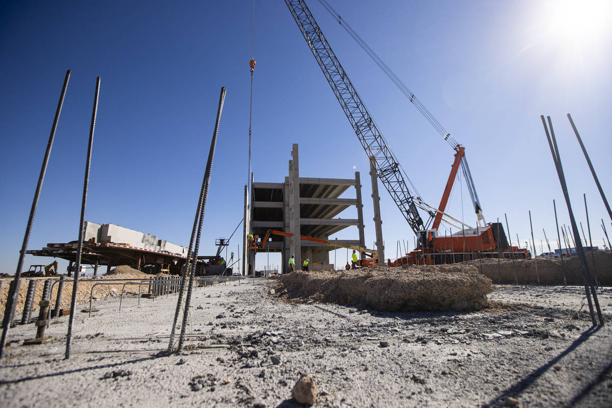 Constuction continues on the UnCommons mixed-use project in southwest Las Vegas on Wednesday, F ...
