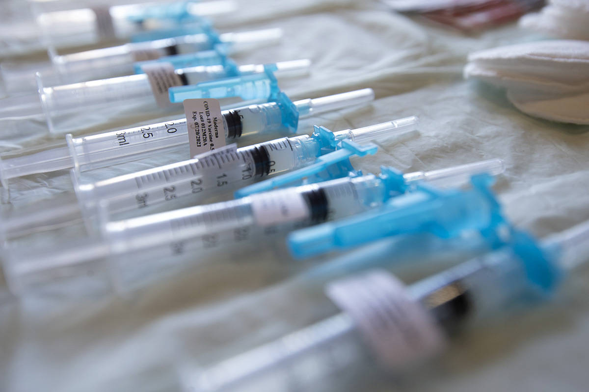 Nevada’s coronavirus test positivity rate falls below 10%