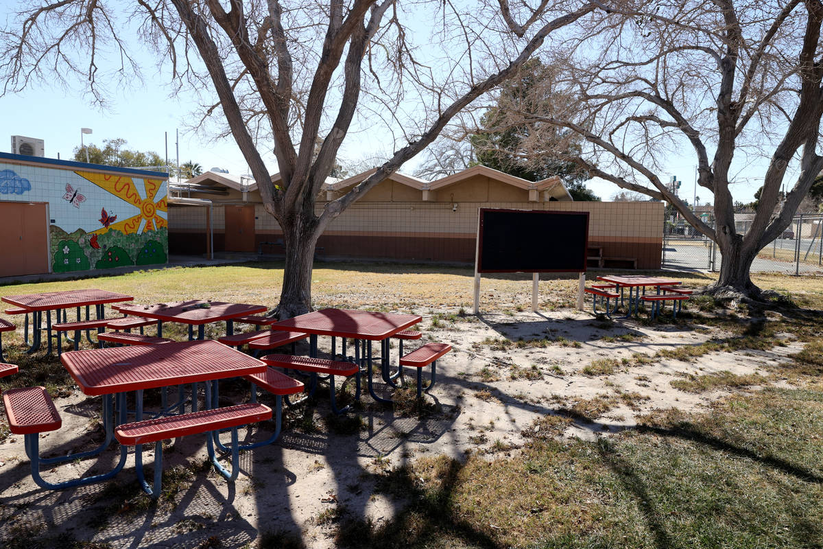 Dearing Elementary School in Las Vegas Wednesday, Feb. 24, 2021. (K.M. Cannon/Las Vegas Review- ...