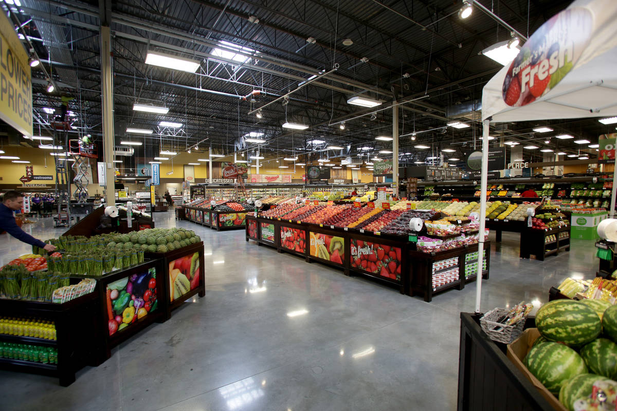 The produce section of the new 125,000-square-foot Smith’s Marketplace on Skye Canyon Road. ( ...