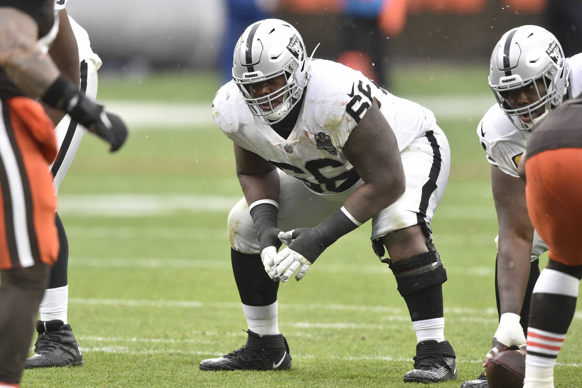 Las Vegas Raiders offensive guard Gabe Jackson (66) lines up during an NFL football game agains ...