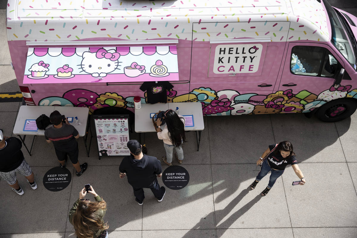 Hello Kitty Cafe pop-up truck stops in Houston