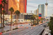 The Strip is largely empty on Thursday, Jan. 28, 2021, in Las Vegas. (Benjamin Hager/Las Vegas ...