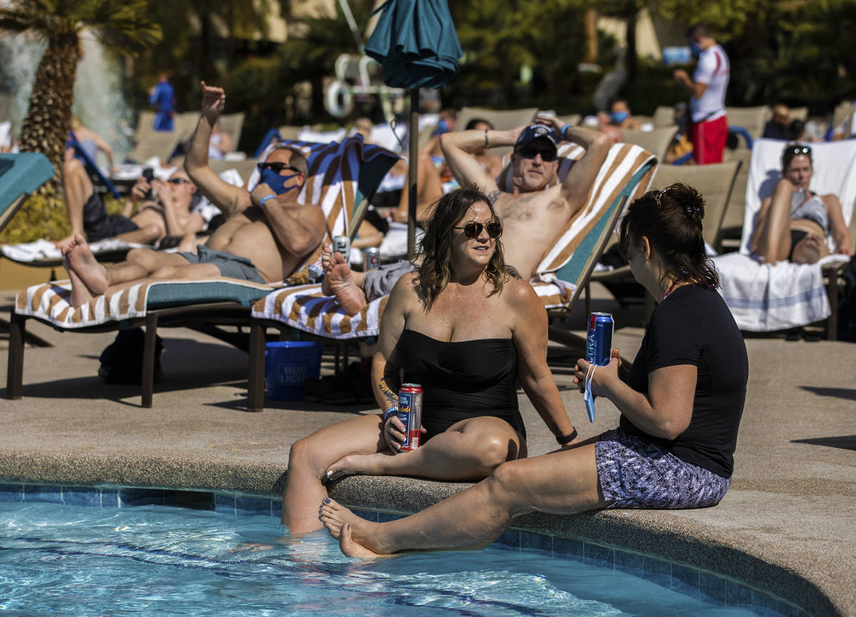 Las Vegas Pool Clubs Set to Reopen in March 2021 With Social Distancing  Measures -  - The Latest Electronic Dance Music News, Reviews &  Artists