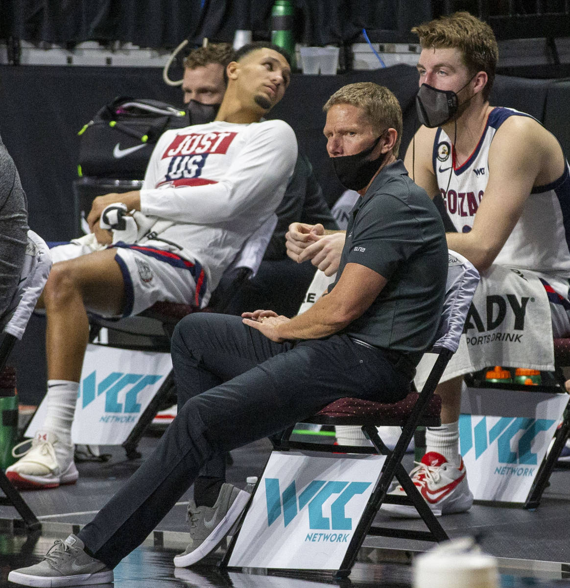 Gonzaga Bulldogs head coach Mark Few, front, looks on during the second half of the WCC men
 ...