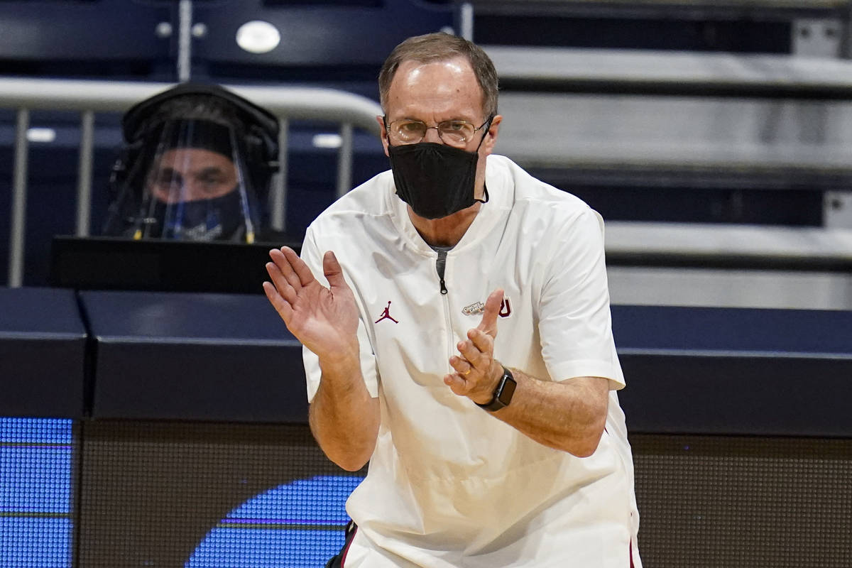 Oklahoma head coach Lon Kruger on the sidelines in the second half of a second-round game again ...