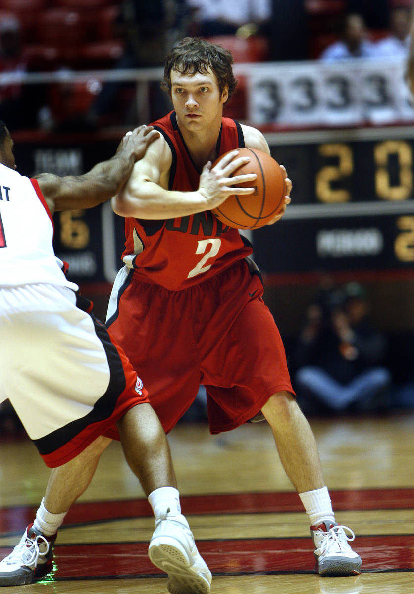 kevin Kruger brings the ball up coourt. UNLV's UNLV vs Utah basketball. Feb. 17, 2007. Phot ...