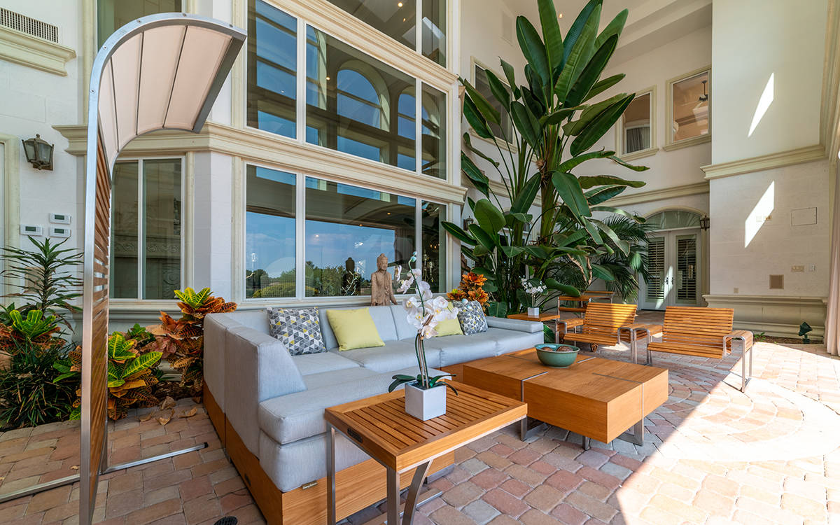 The patio at 9511 Kings Gate Court. (Luxurious Real Estate)