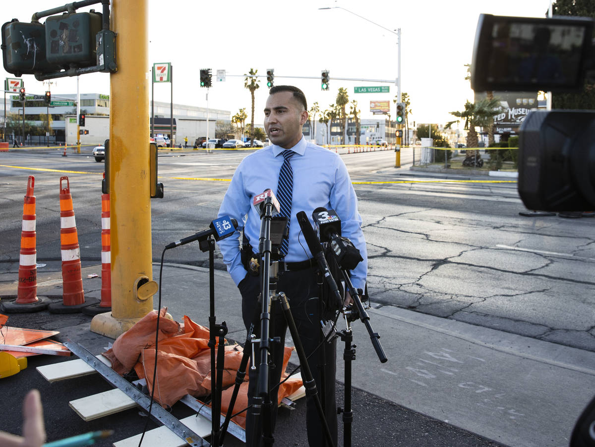 Metro officer Misael Parra speaks about a shooting during a press conference in the 1100 block ...